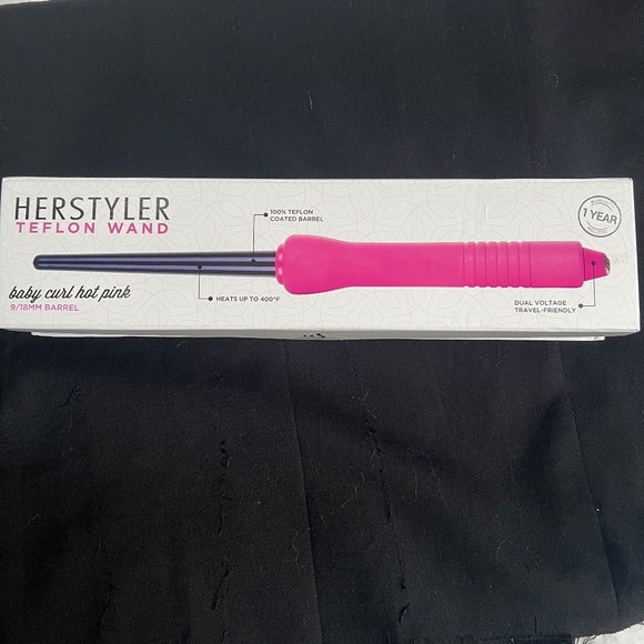 Herstyler Teflon Wand Baby Curl Hot Pink Clipless Ceramic Barrel Dual Volt New - Picture 2 of 5